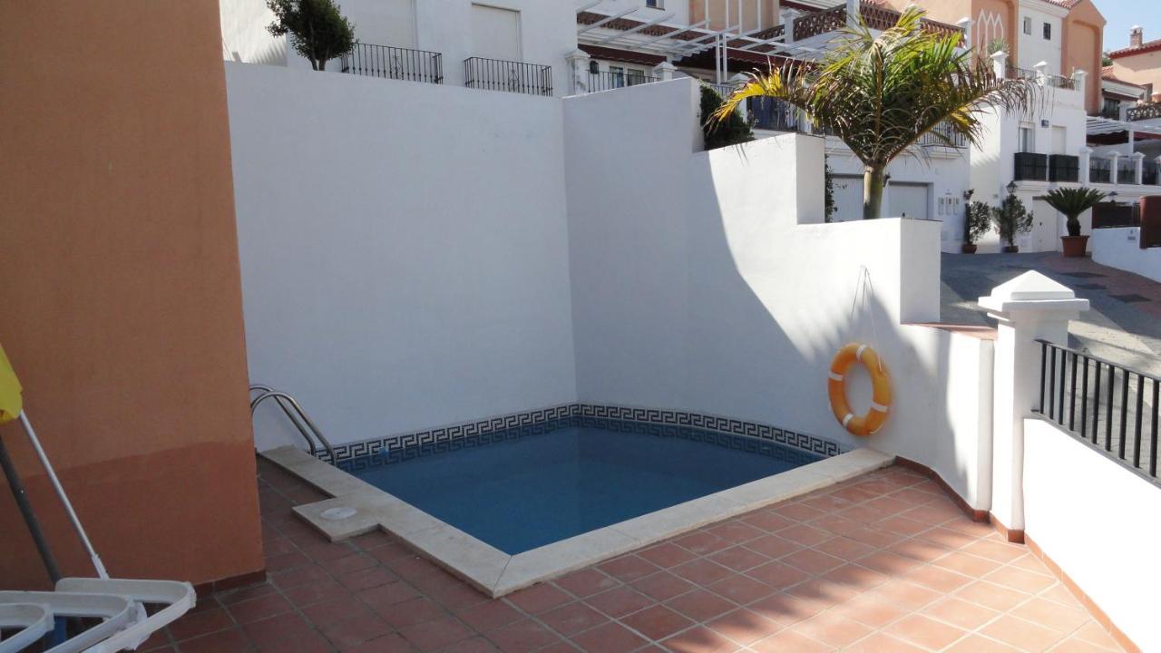 Spacious Family Villa Aljamar 8A نيرخا المظهر الخارجي الصورة