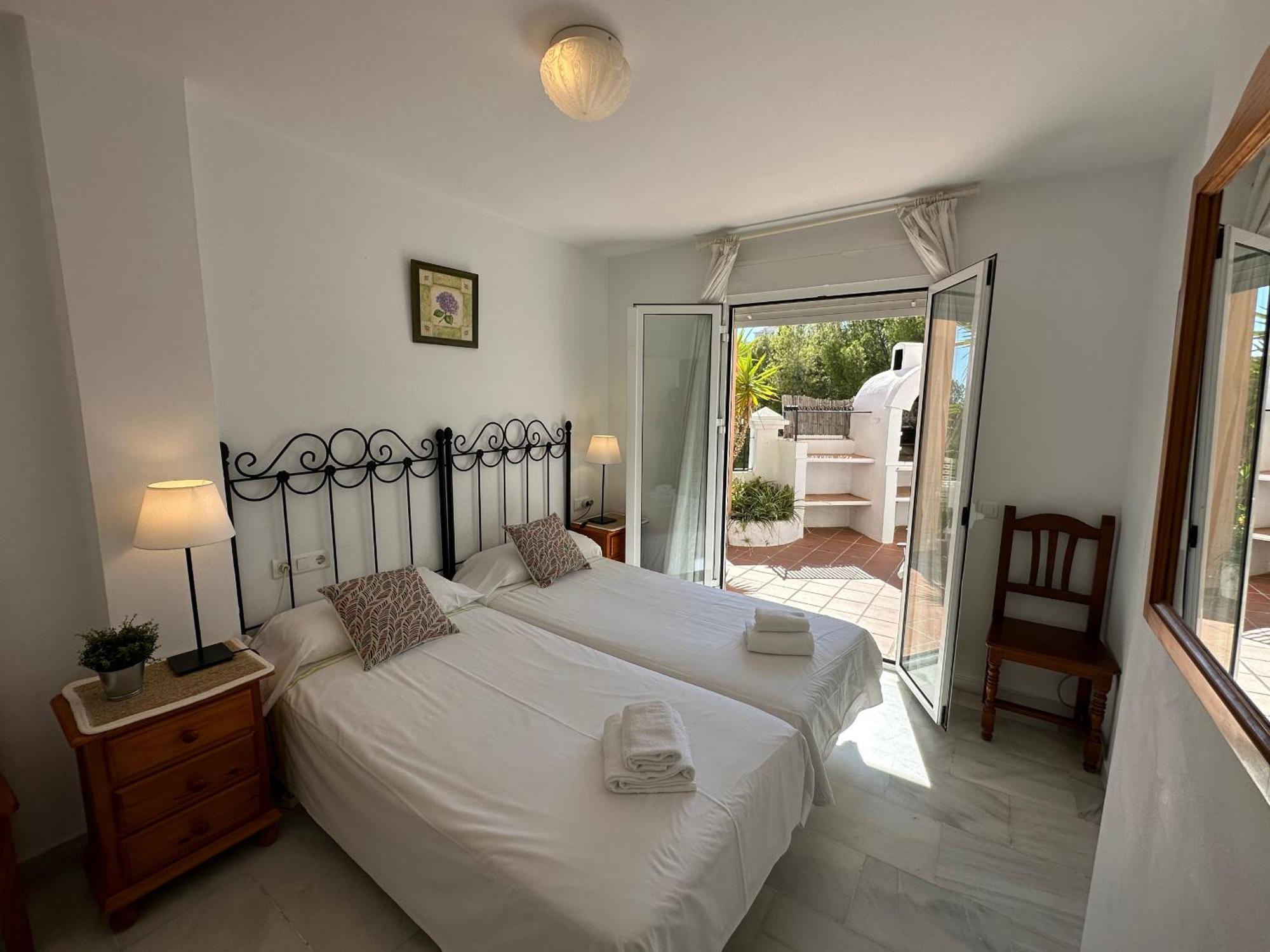 Spacious Family Villa Aljamar 8A نيرخا المظهر الخارجي الصورة