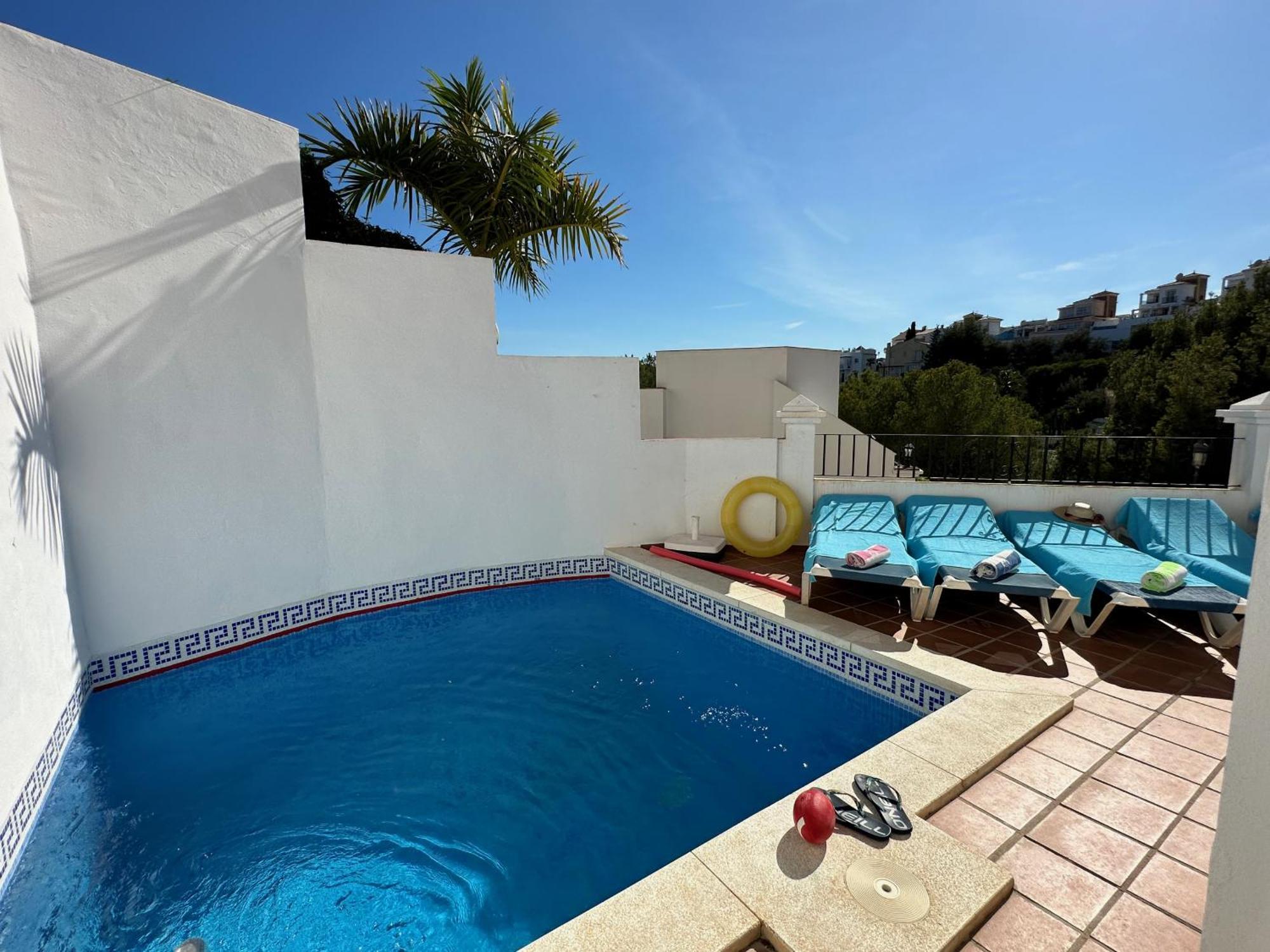 Spacious Family Villa Aljamar 8A نيرخا المظهر الخارجي الصورة