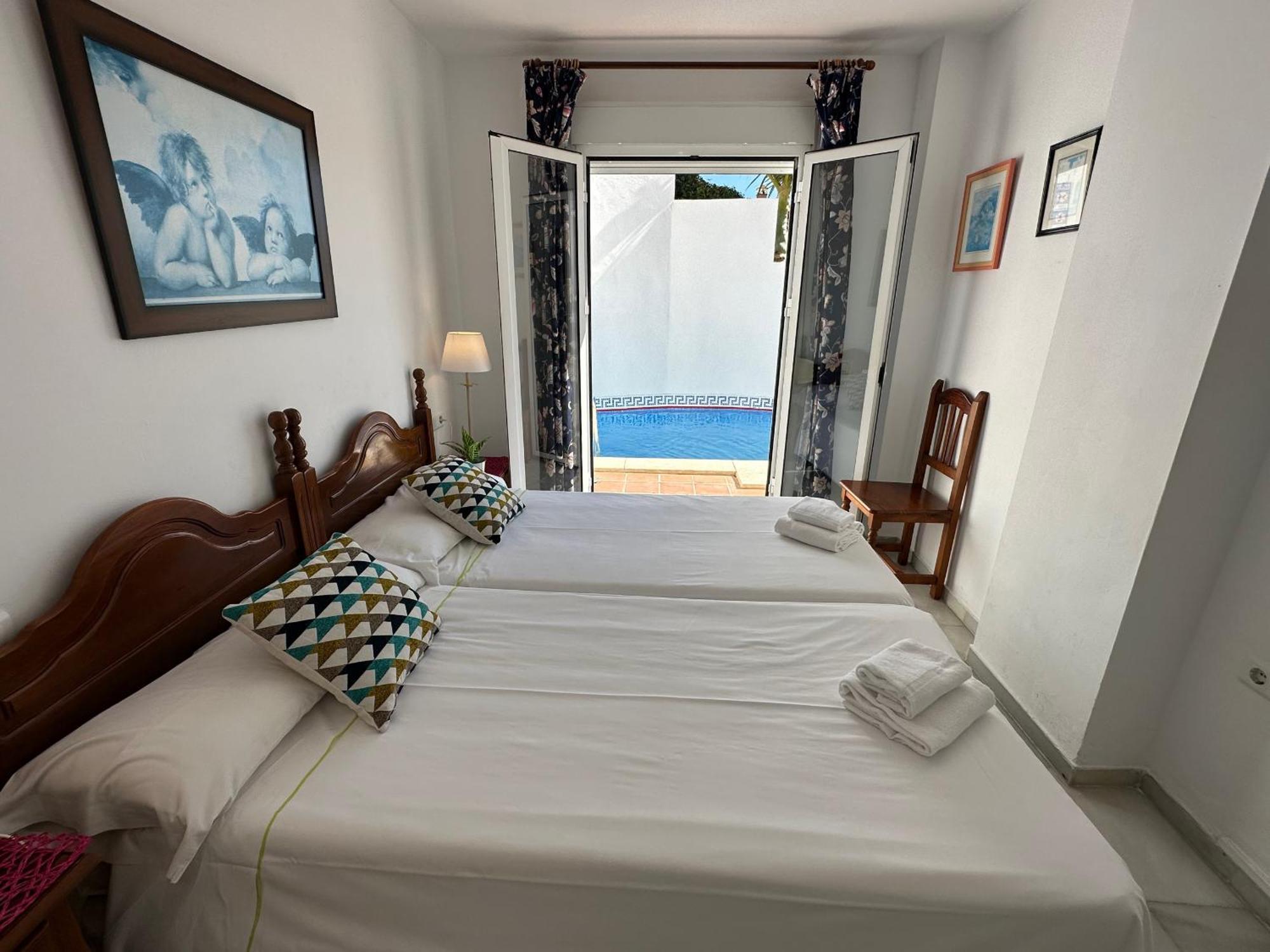 Spacious Family Villa Aljamar 8A نيرخا المظهر الخارجي الصورة