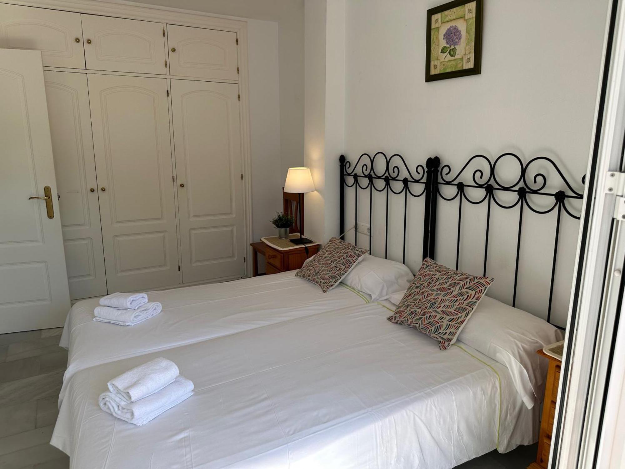 Spacious Family Villa Aljamar 8A نيرخا المظهر الخارجي الصورة