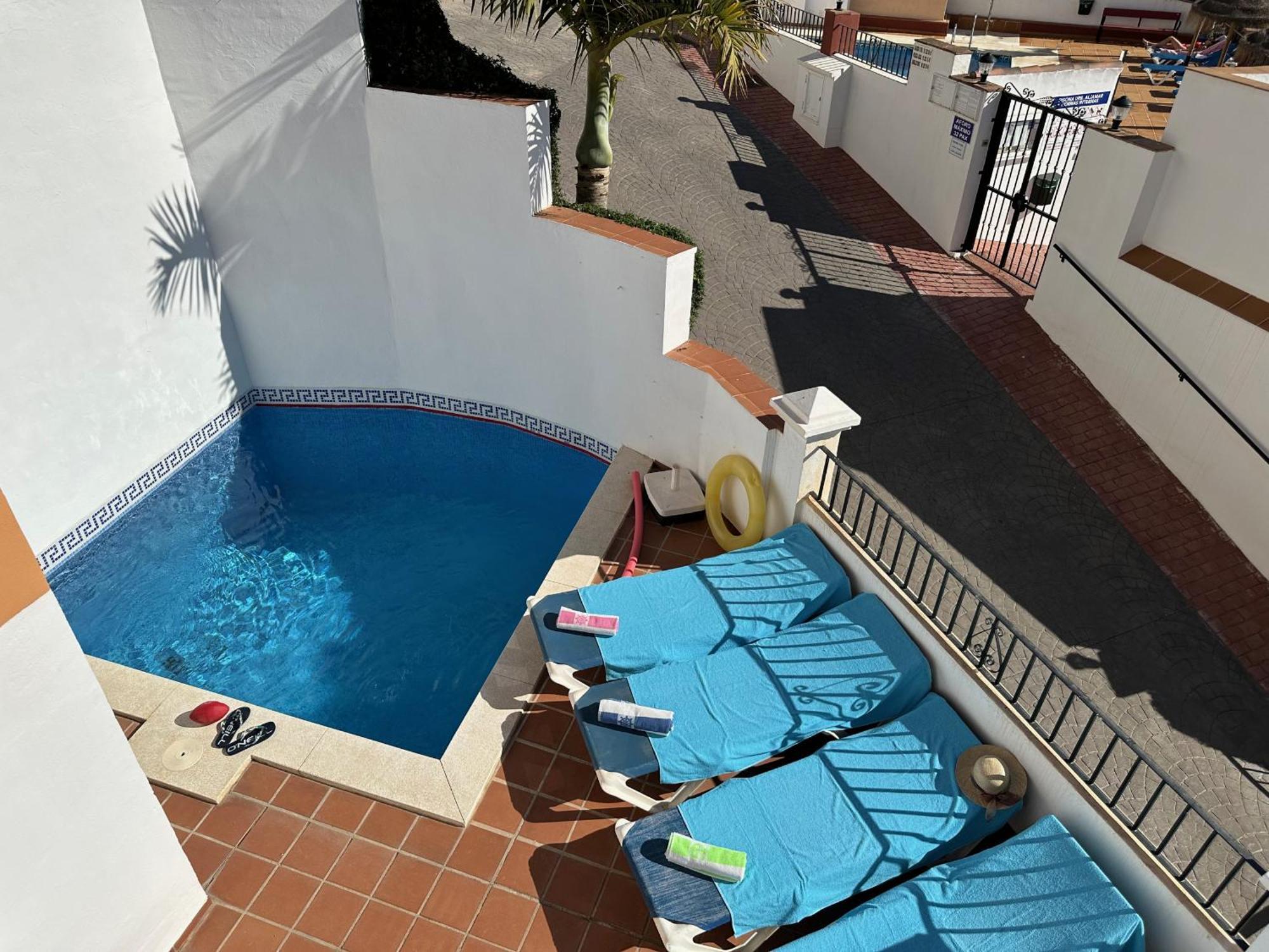 Spacious Family Villa Aljamar 8A نيرخا المظهر الخارجي الصورة