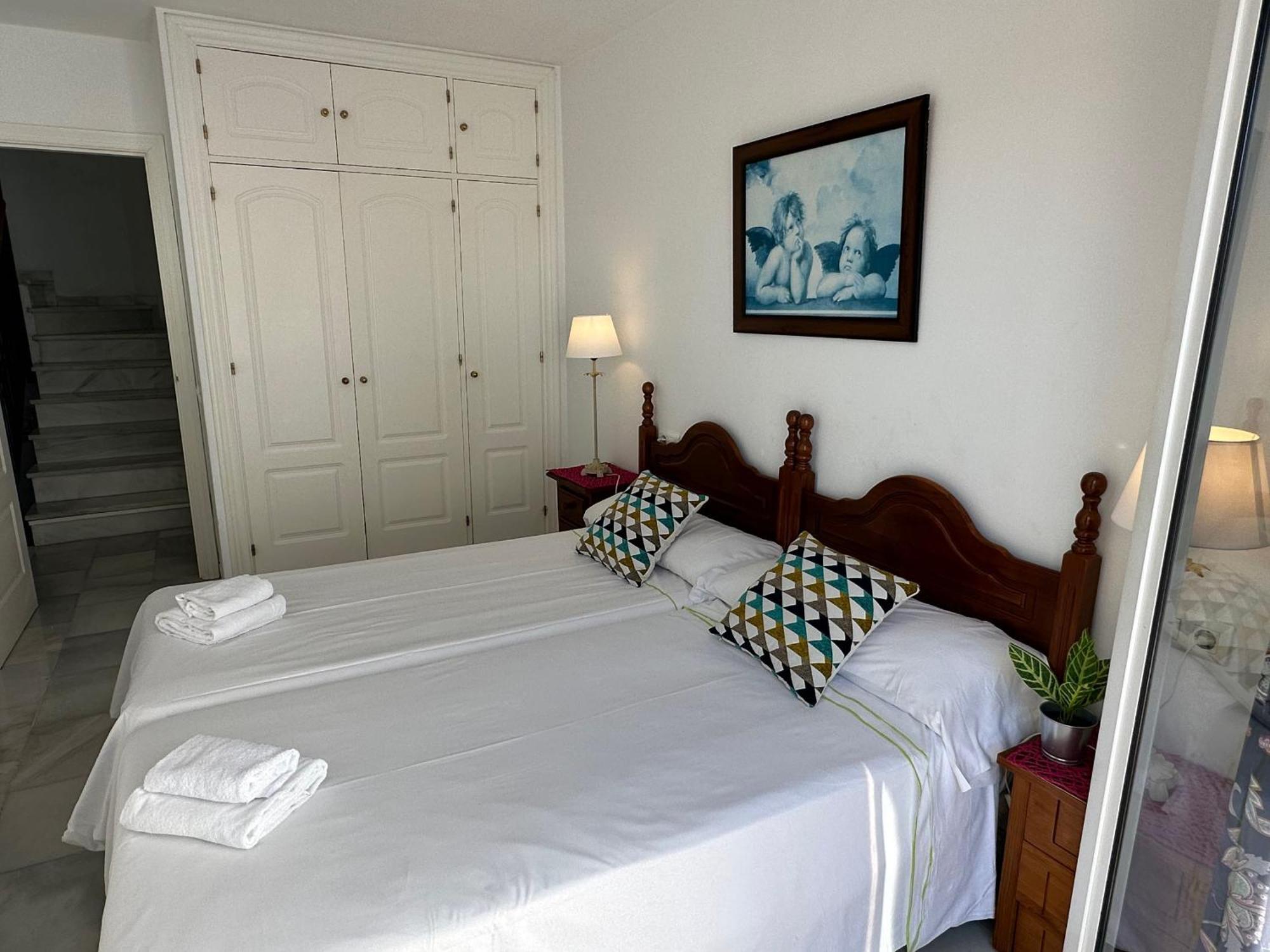 Spacious Family Villa Aljamar 8A نيرخا المظهر الخارجي الصورة