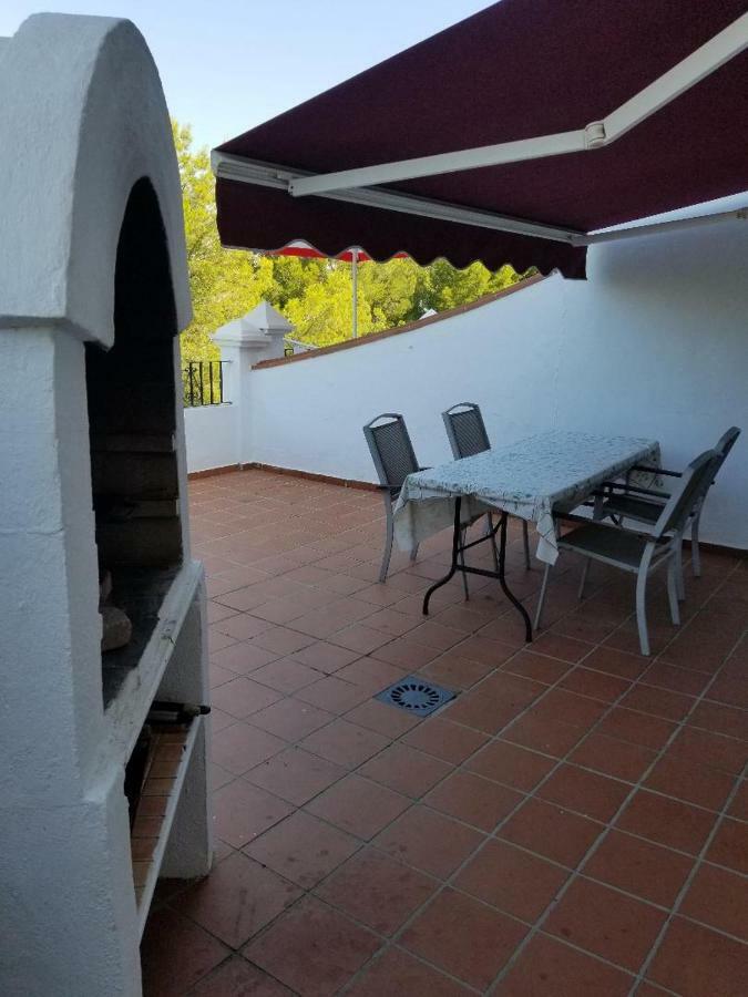Spacious Family Villa Aljamar 8A نيرخا المظهر الخارجي الصورة